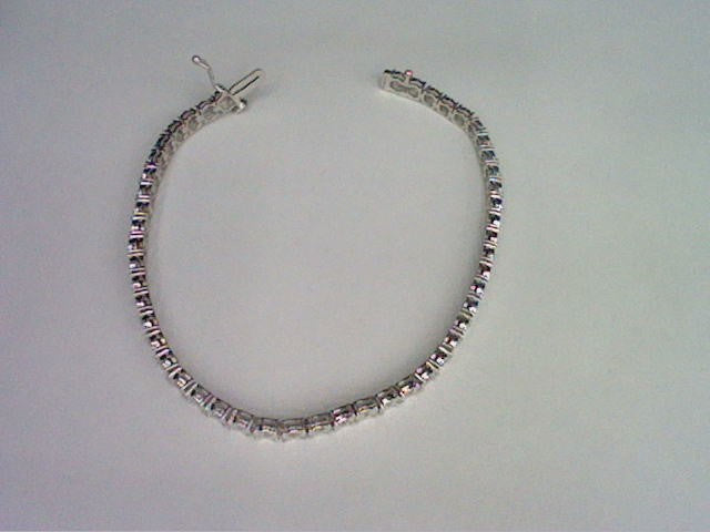 10KT 0.96- 1.04 CT D-BRACELET