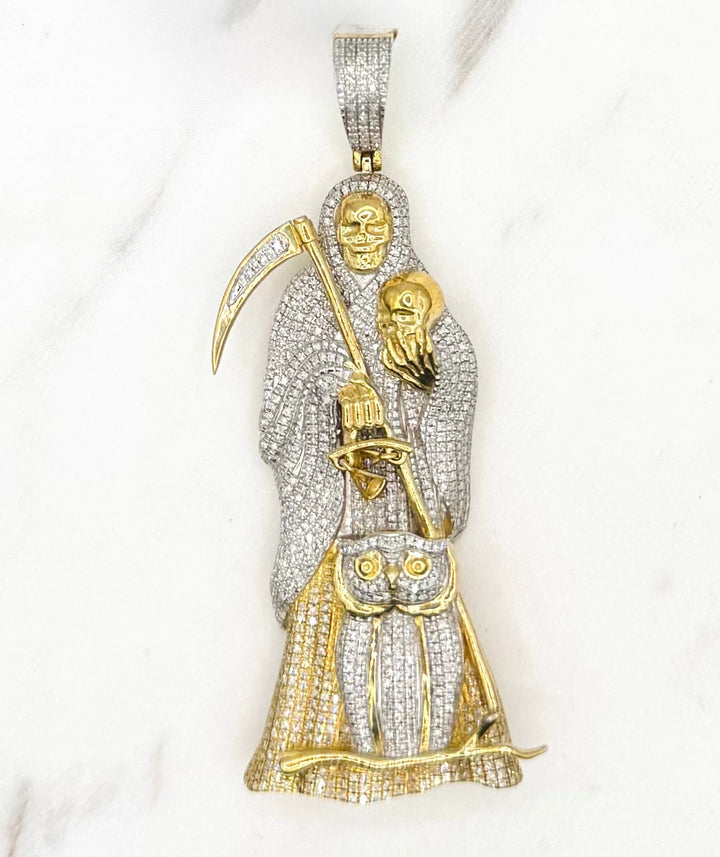 10K GOLD WITH DIAMONDS SANTA MUERTE PENDANT