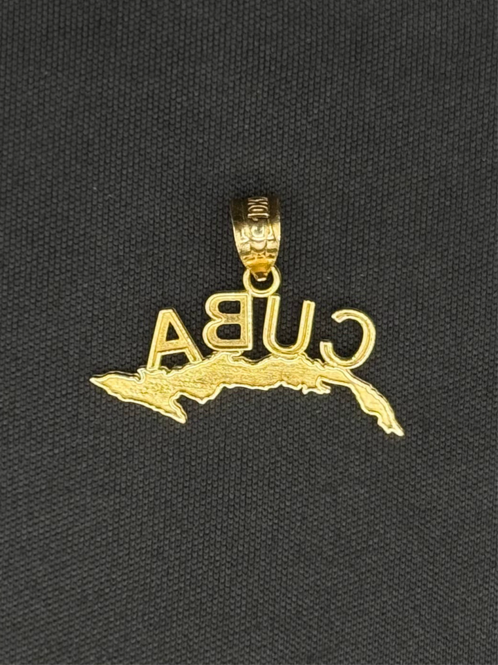 10K GOLD CUBA PENDANT