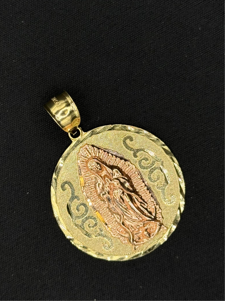 10K GOLD VIRGIN MARY 3D PENDANT