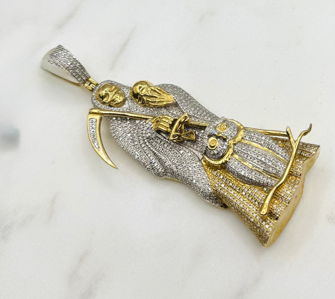 10K GOLD WITH DIAMONDS SANTA MUERTE PENDANT