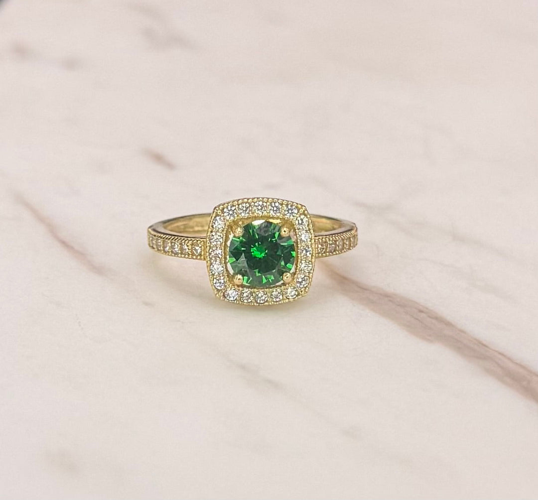 10K GOLD CZ EMERALD RING
