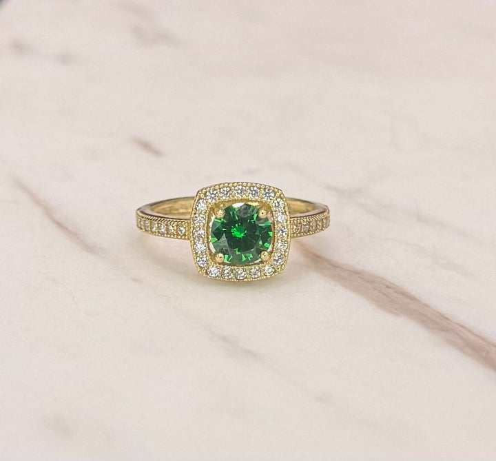 10K GOLD CZ EMERALD RING