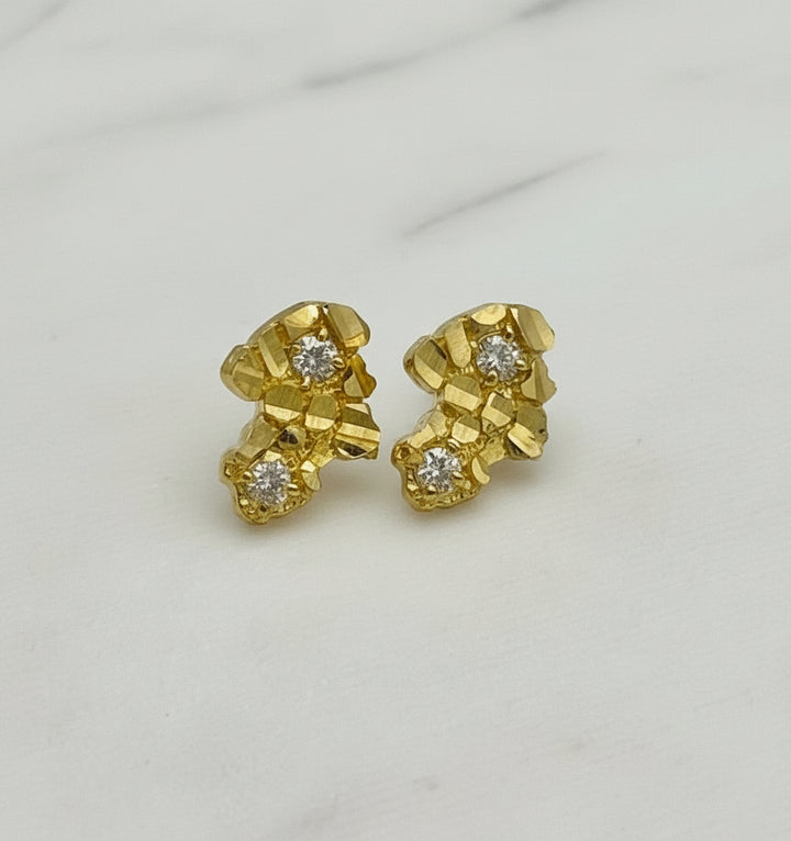 10K GOLD NUGGET CZ EARRING