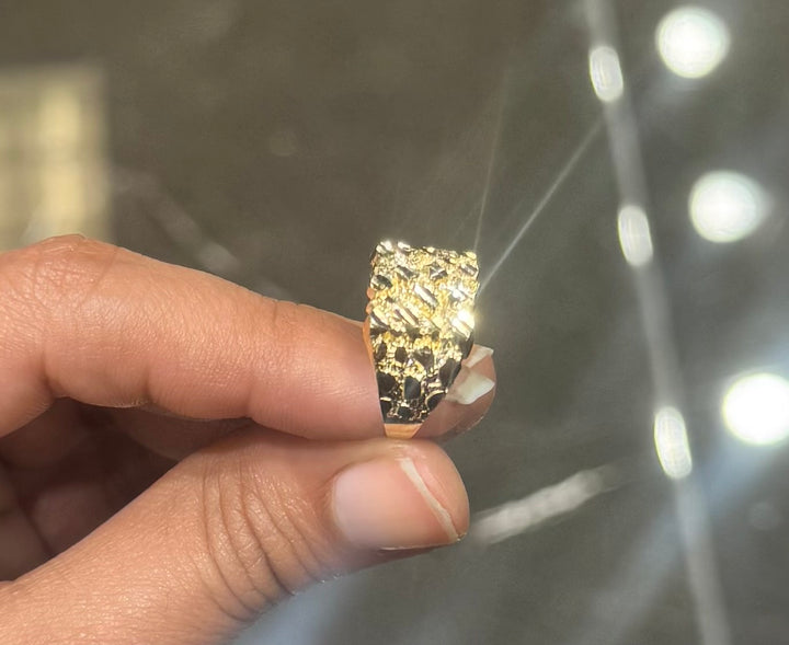 10K SQUARE NUGGET RING