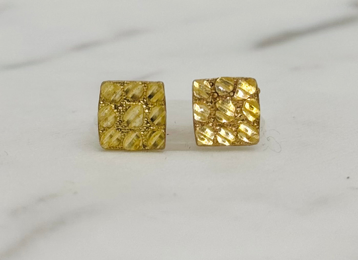 10K GOLD SQUARE NUGGET EARRING