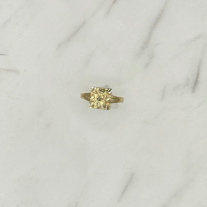 10K SQUARE NUGGET RING