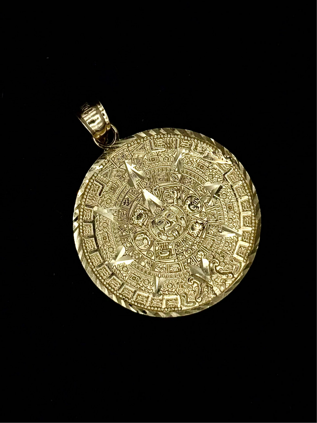 10K GOLD AZTEC CALENDAR 3D PENDANT
