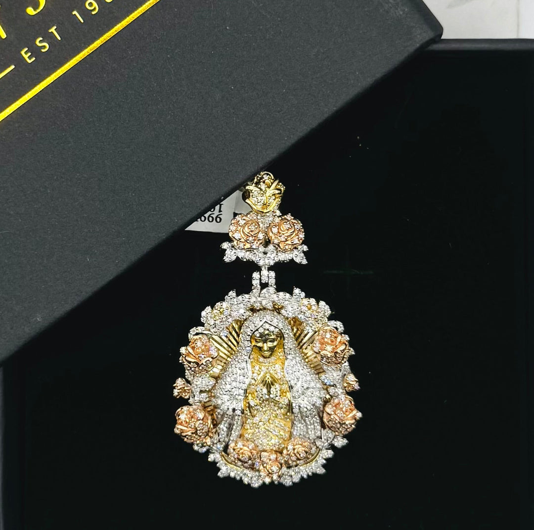 10K GOLD WITH DIAMOND VIRGIN MARRY PENDANT