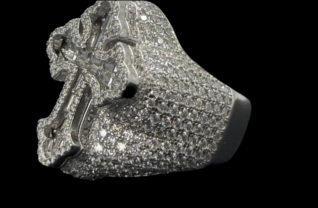925 SILVER MOISSANITE BAGUETTE CROSS RING