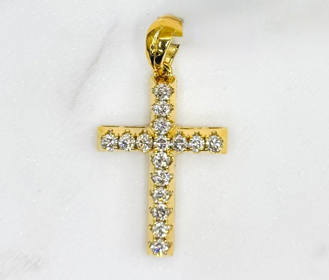10K GOLD CROSS DIAMOND PENDANT