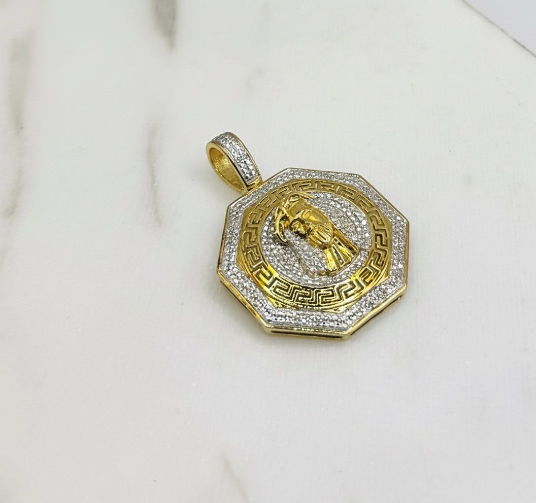 10K GOLD WITH DIAMOND VIRGIN MARRY PENDANT
