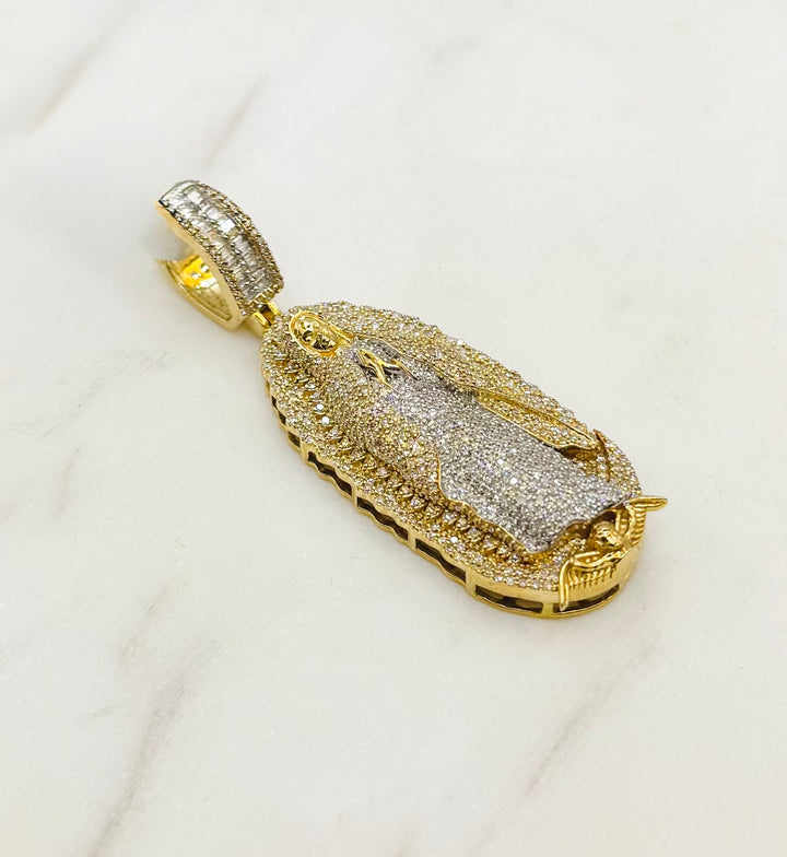 10K GOLD WITH DIAMOND VIRGIN MARRY PENDANT