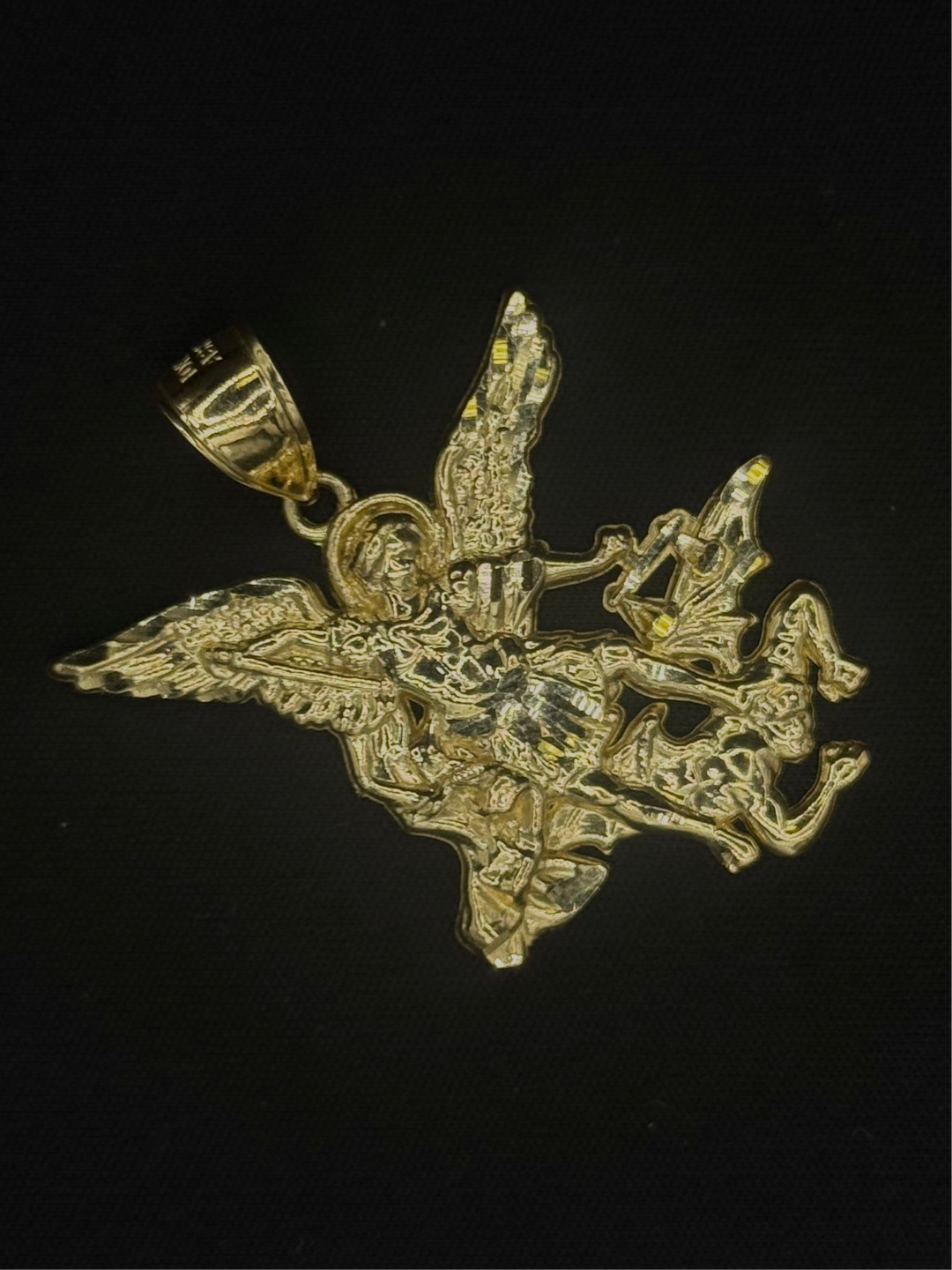10K GOLD SAINT MICHAEL PENDANT