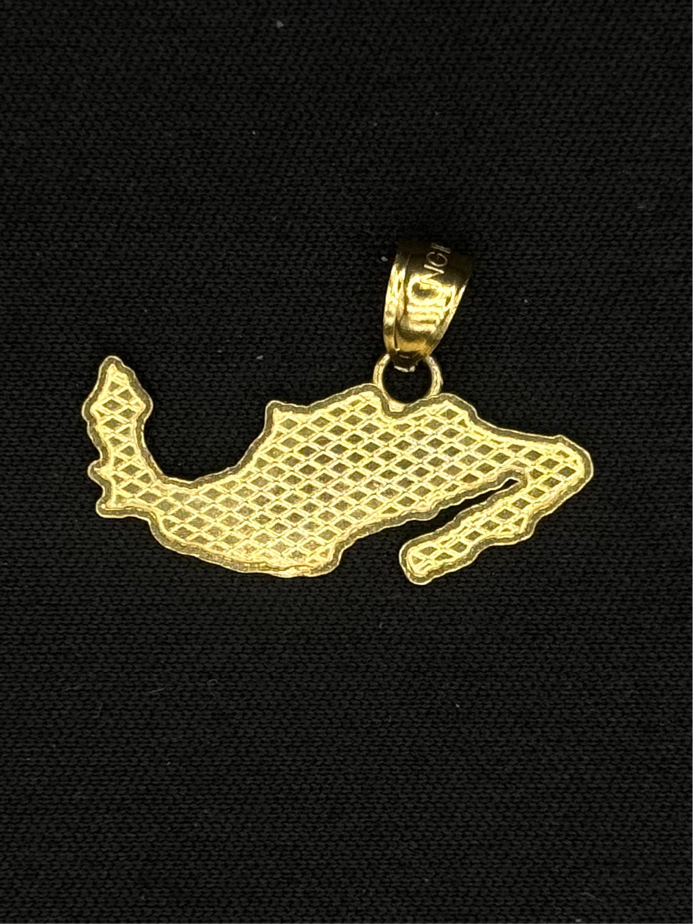 10K GOLD MEXICO PENDANT