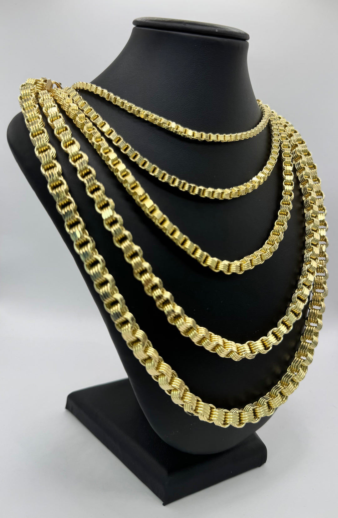 10K YELLOW GOLD BOX BYZANTINE CHAIN