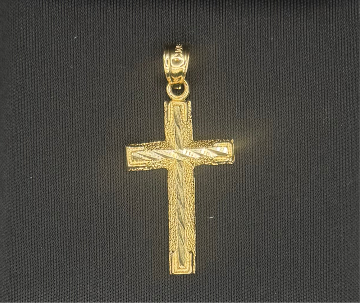 10K GOLD DIA CUT CROSS PENDANT