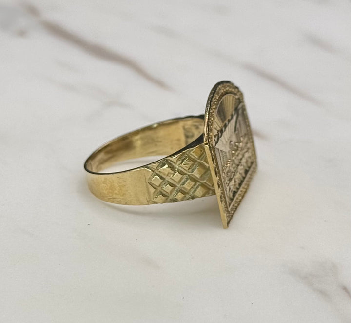 10K GOLD DIA CUT LAST SUPPER RING