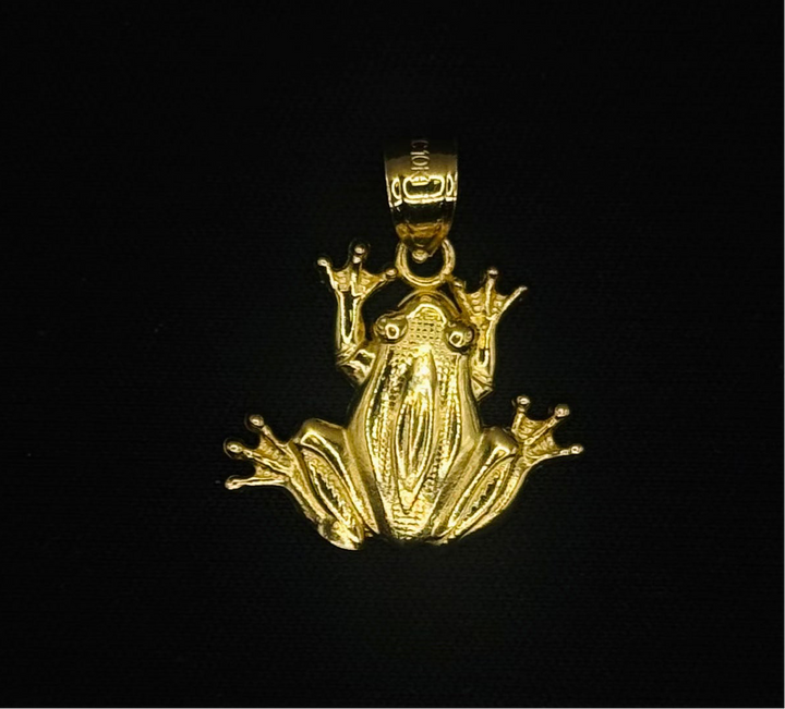 10K GOLD FROG SHAPE PENDANT
