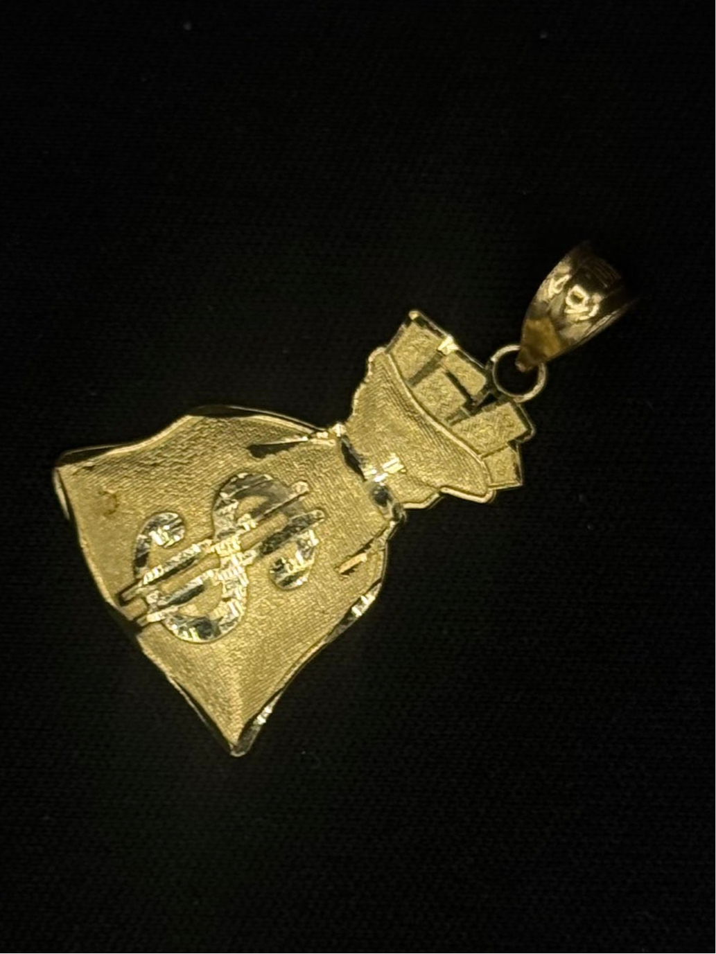 10K GOLD MONEY BAG DIA CUT BORDER PENDANT