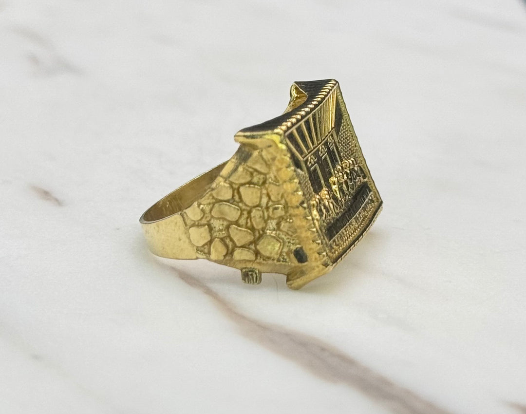 10K GOLD NUGGET CUT LAST SUPPER RING