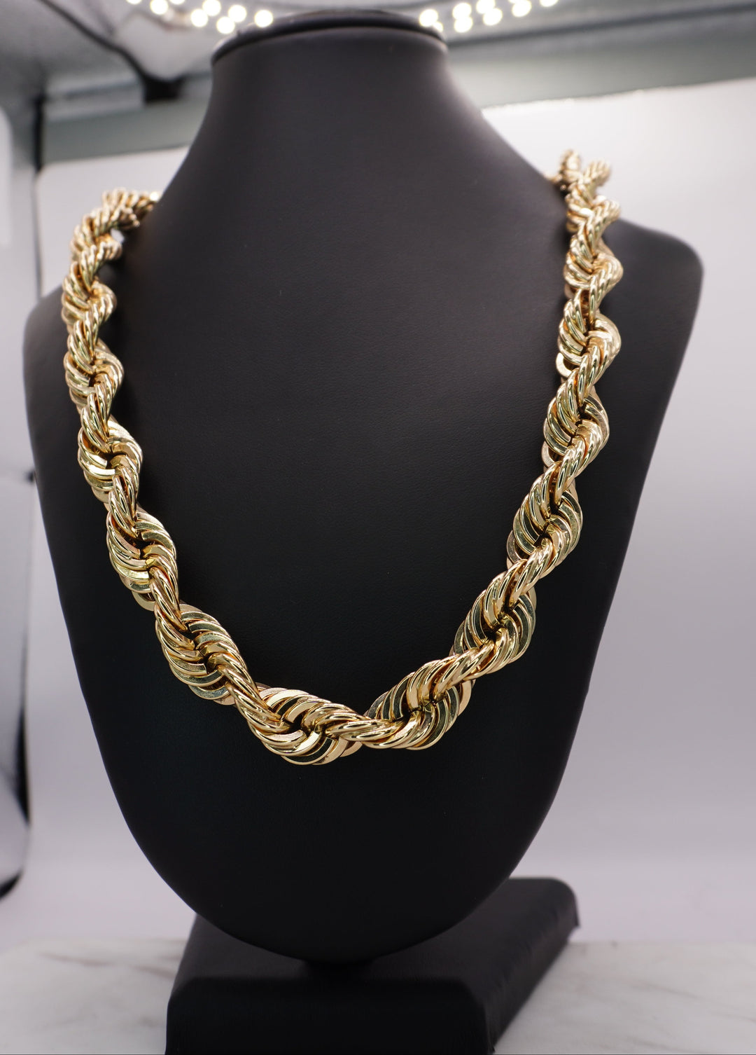 10K YELLOW GOLD HOLLOW ROPE CHAIN 12MM
