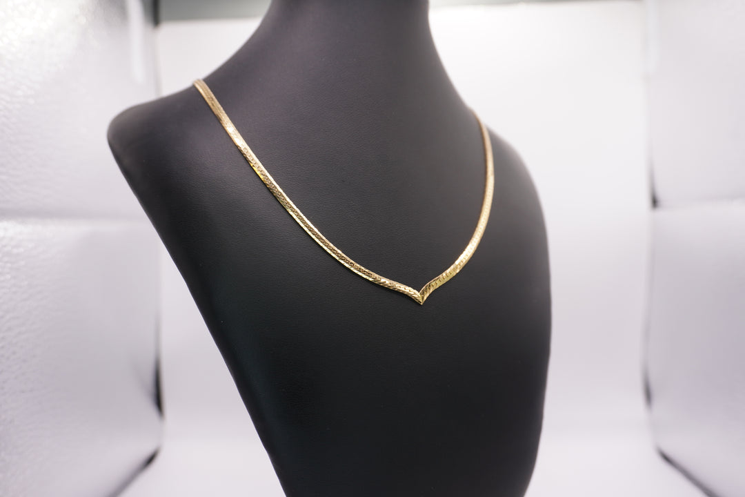 14K YELLOW GOLD HERRING BONE NECKLACE