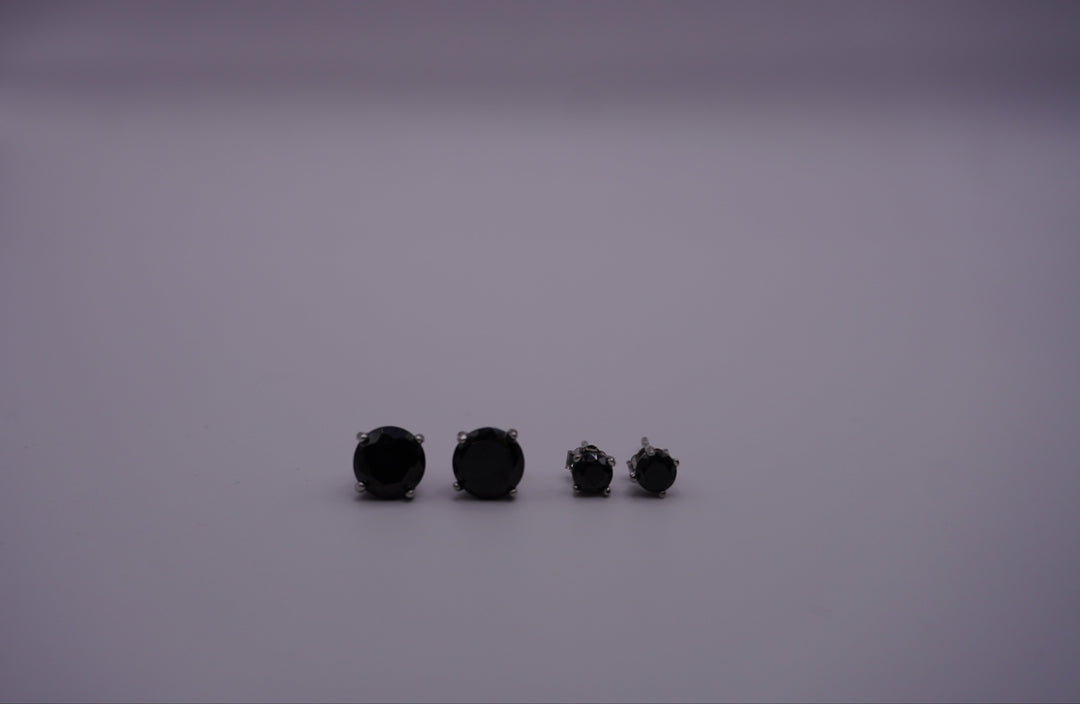 STERLING SILVER BLACK ONYX STUD