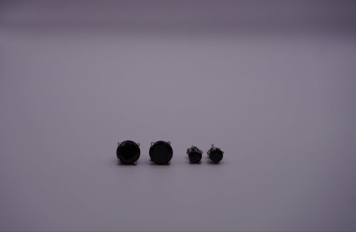 STERLING SILVER BLACK ONYX STUD