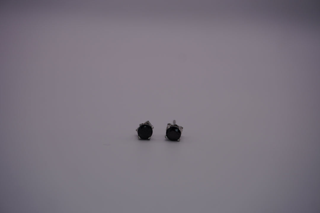 STERLING SILVER BLACK ONYX STUD