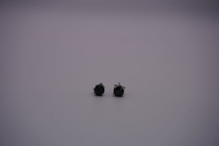 STERLING SILVER BLACK ONYX STUD