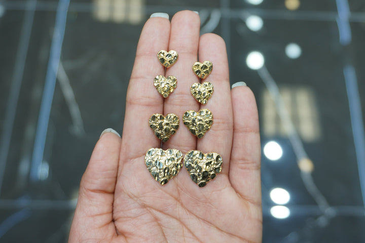 GOLD HEART NUGGET EARRING