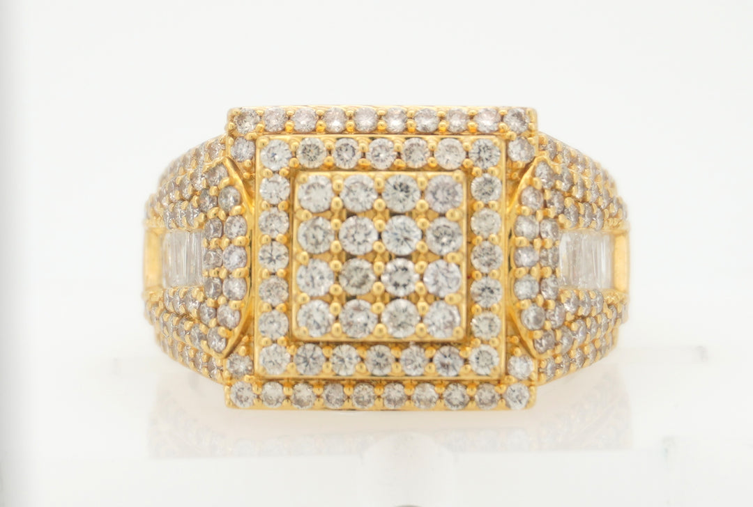 10K YELLOW GOLD 2.36 CTW  DIAMOND RING