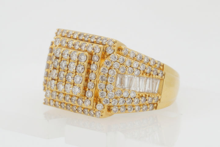 10K YELLOW GOLD 2.36 CTW  DIAMOND RING