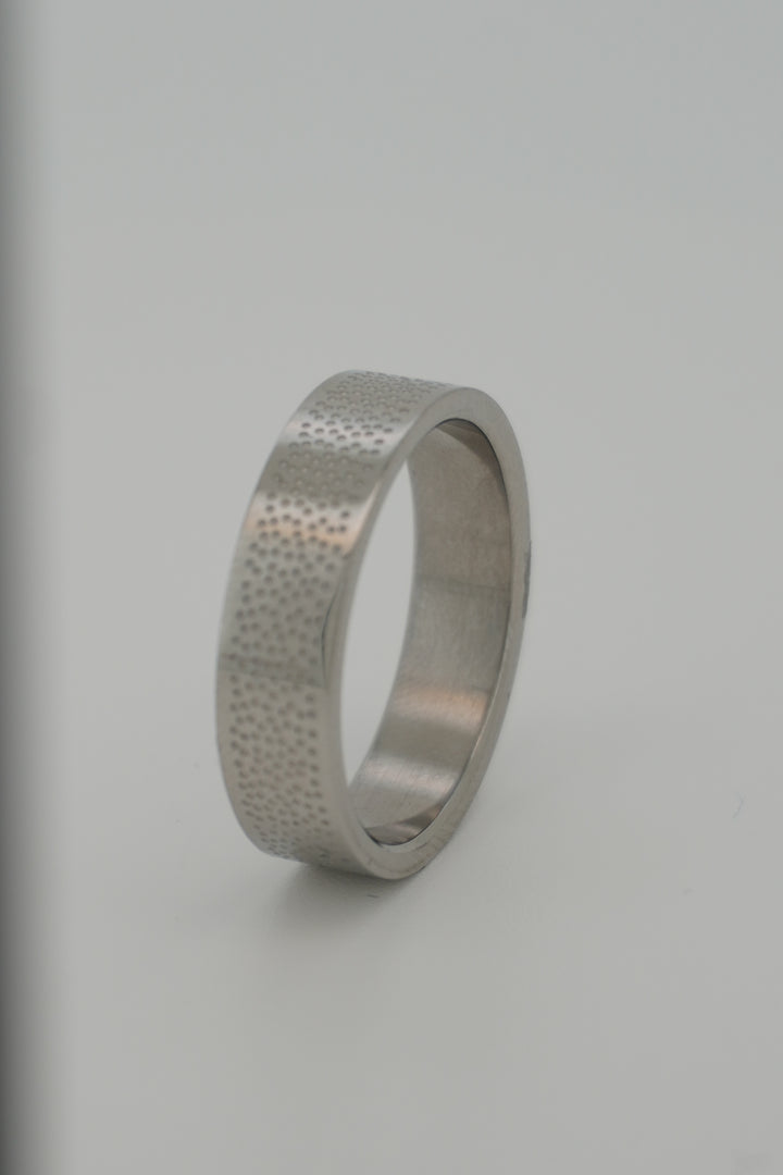 TUNGSTEN WEDDING BAND