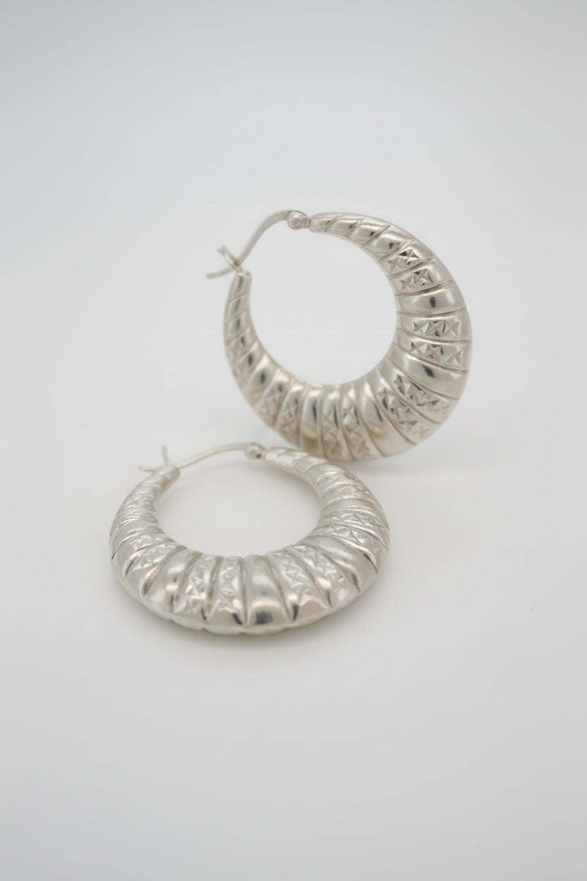 925S SILVER SHRIMP EARRINGS 11.8 GRAMS