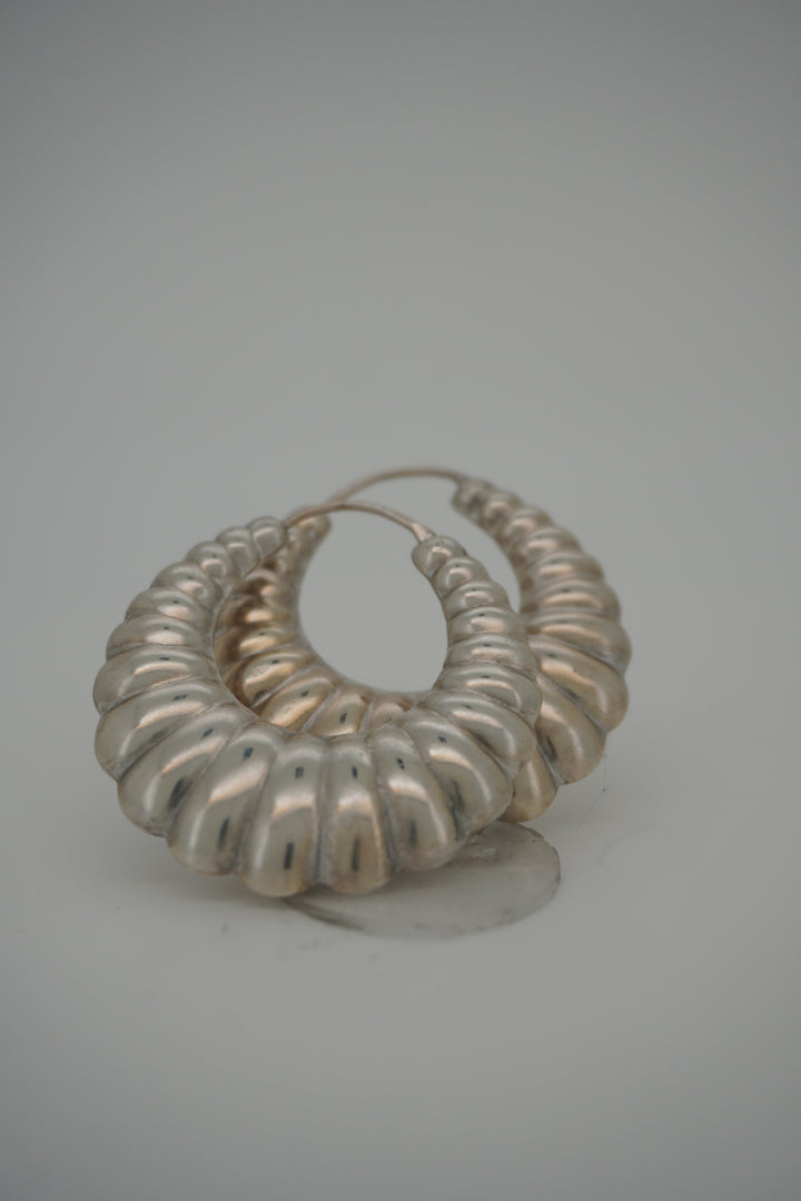 925S SILVER SHRIMP EARRINGS 9.9 GRAMS