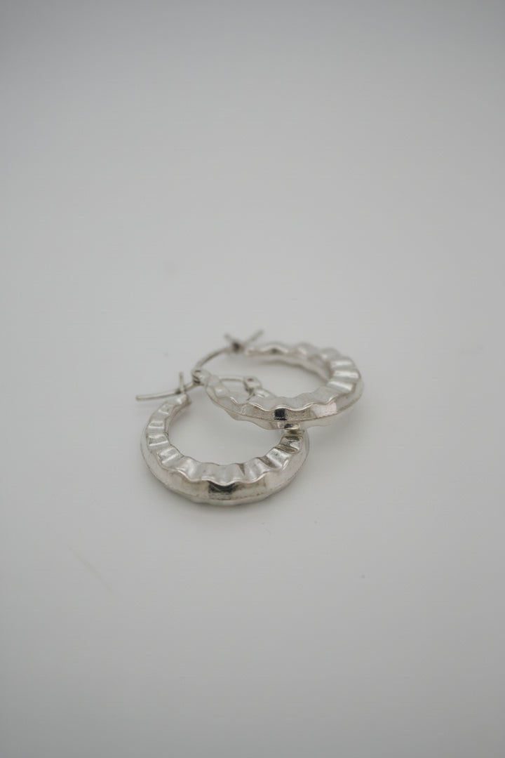 925S SILVER SHRIMP EARRINGS 1.7 GRAMS