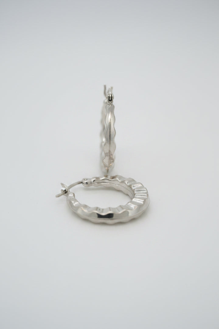 925S SILVER SHRIMP EARRINGS 1.7 GRAMS