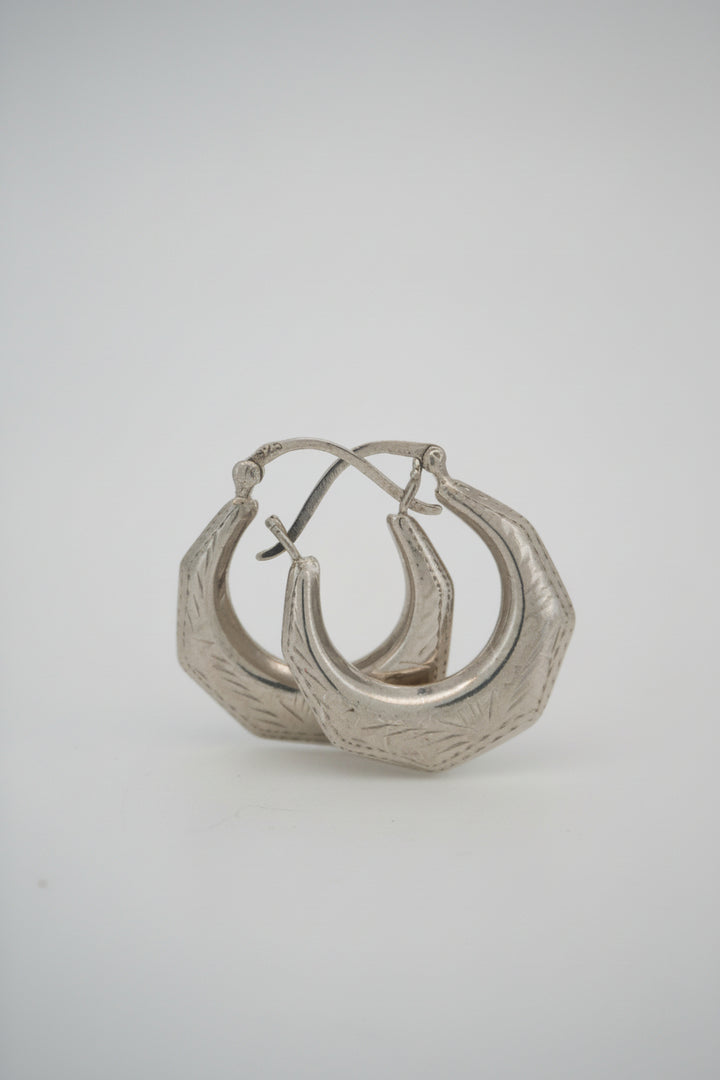 925S SILVER SHRIMP EARRINGS 1.7 GRAMS