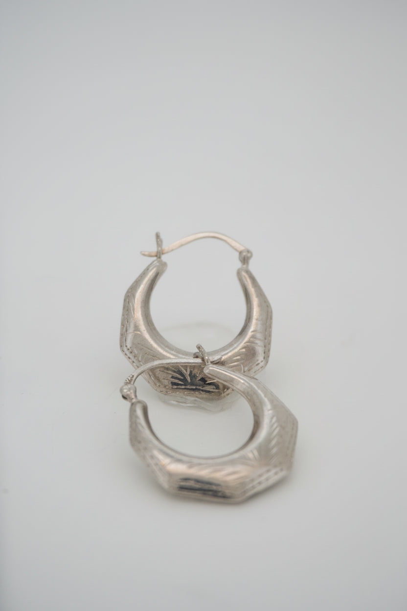 925S SILVER SHRIMP EARRINGS 1.7 GRAMS