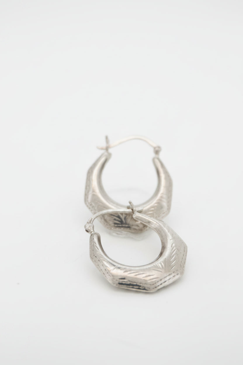 925S SILVER SHRIMP EARRINGS 1.7 GRAMS