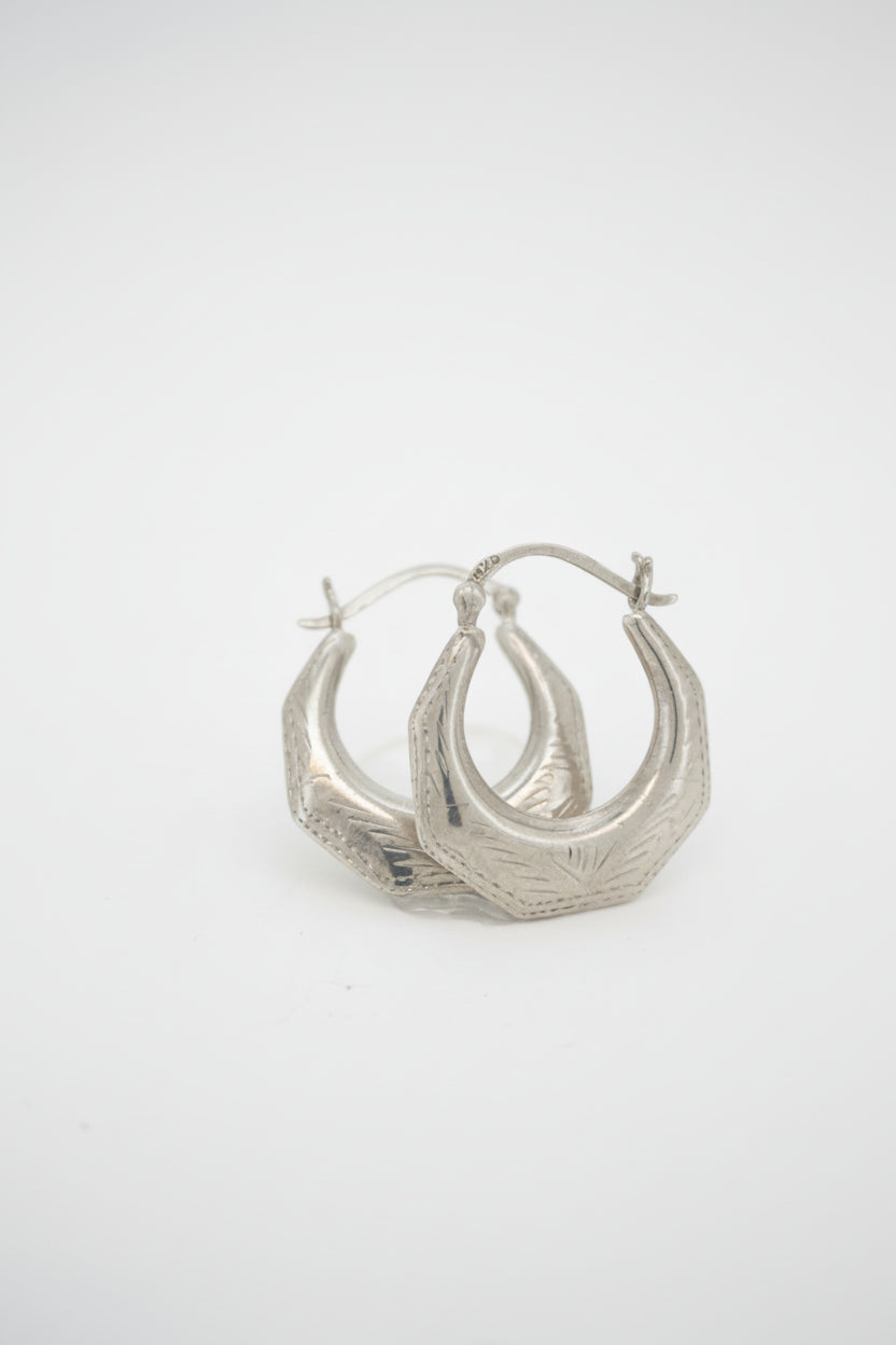 925S SILVER SHRIMP EARRINGS 1.7 GRAMS