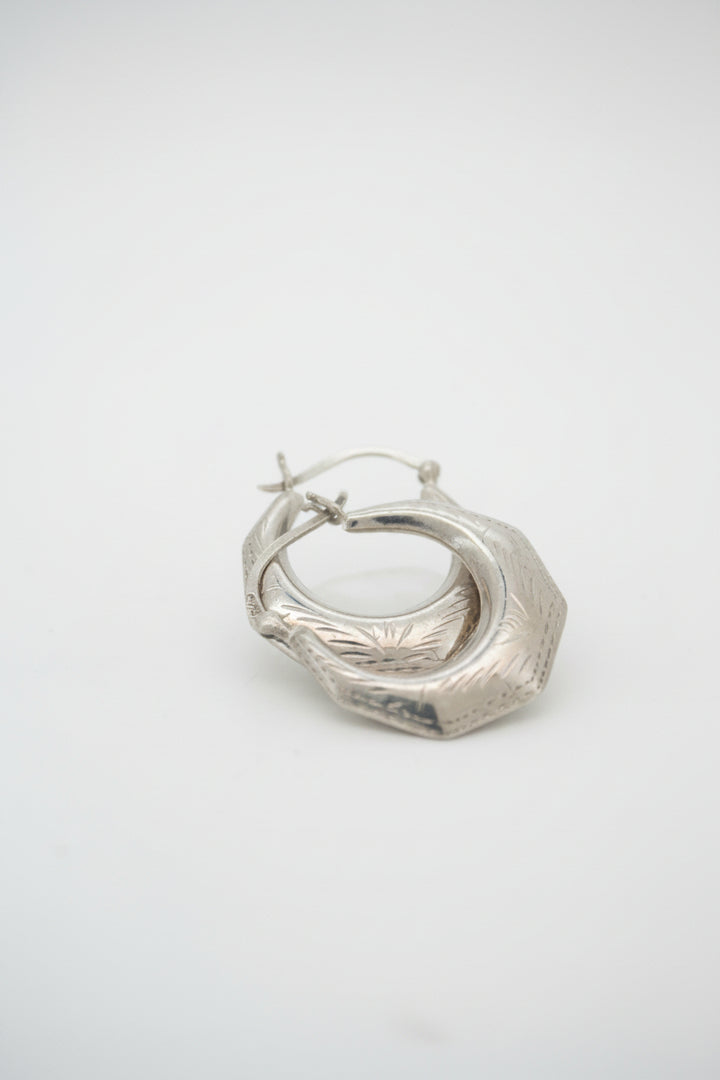 925S SILVER SHRIMP EARRINGS 1.7 GRAMS
