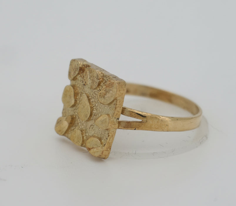 10K  NUGGET RING