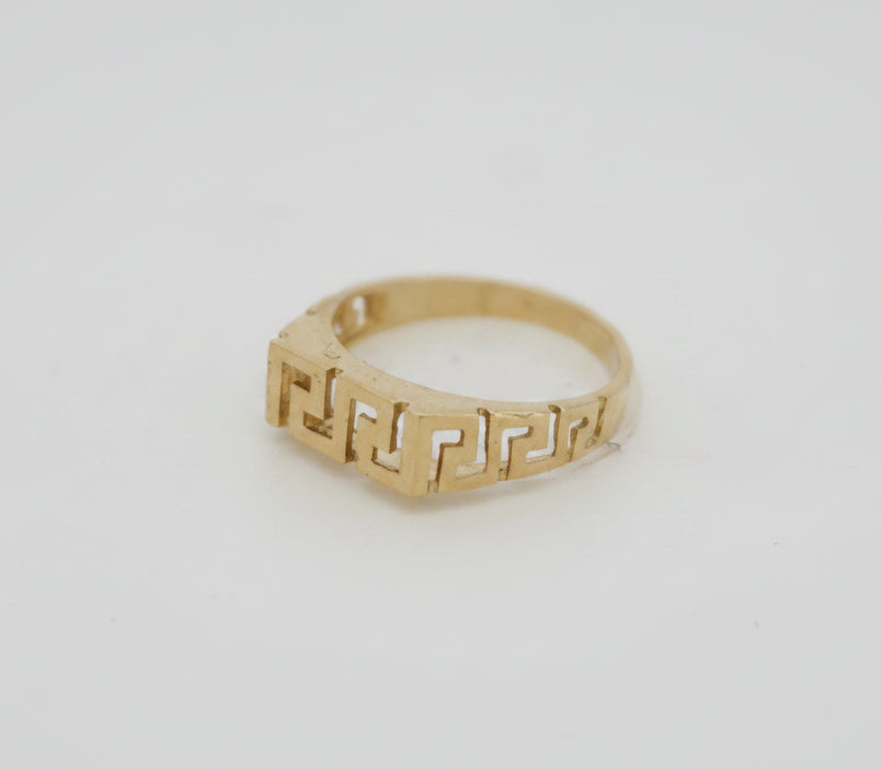 10K  GREEK DESIGN  RING