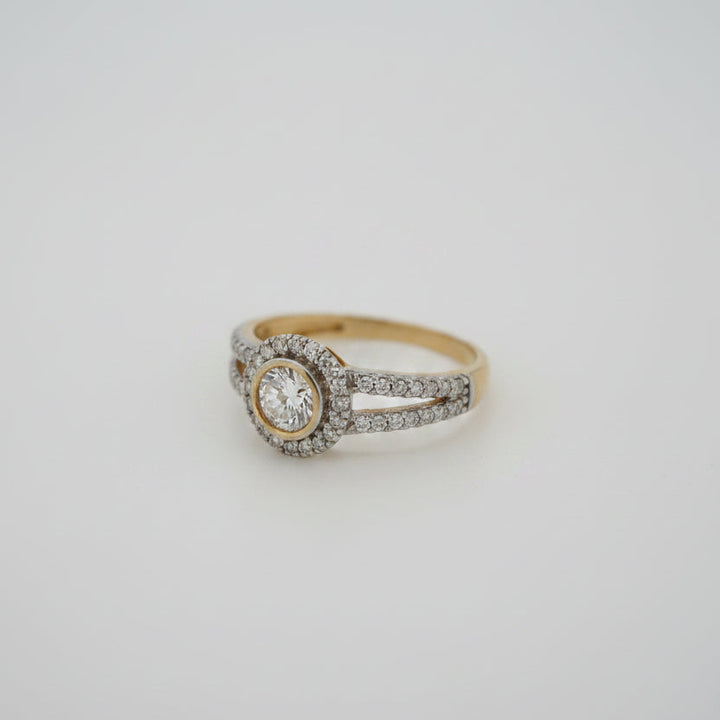 10K WOMENS CZ RING