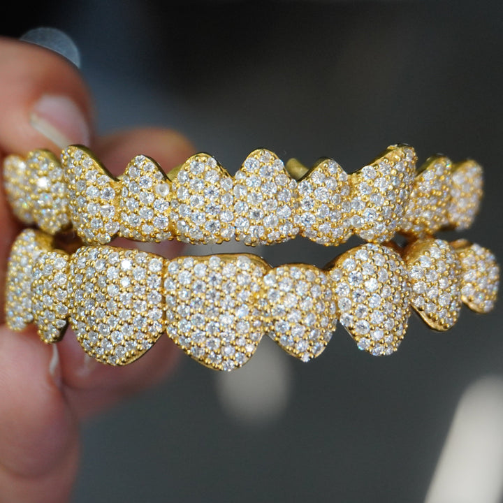 10K GOLD MOISSANITE  VVS GRILLZ