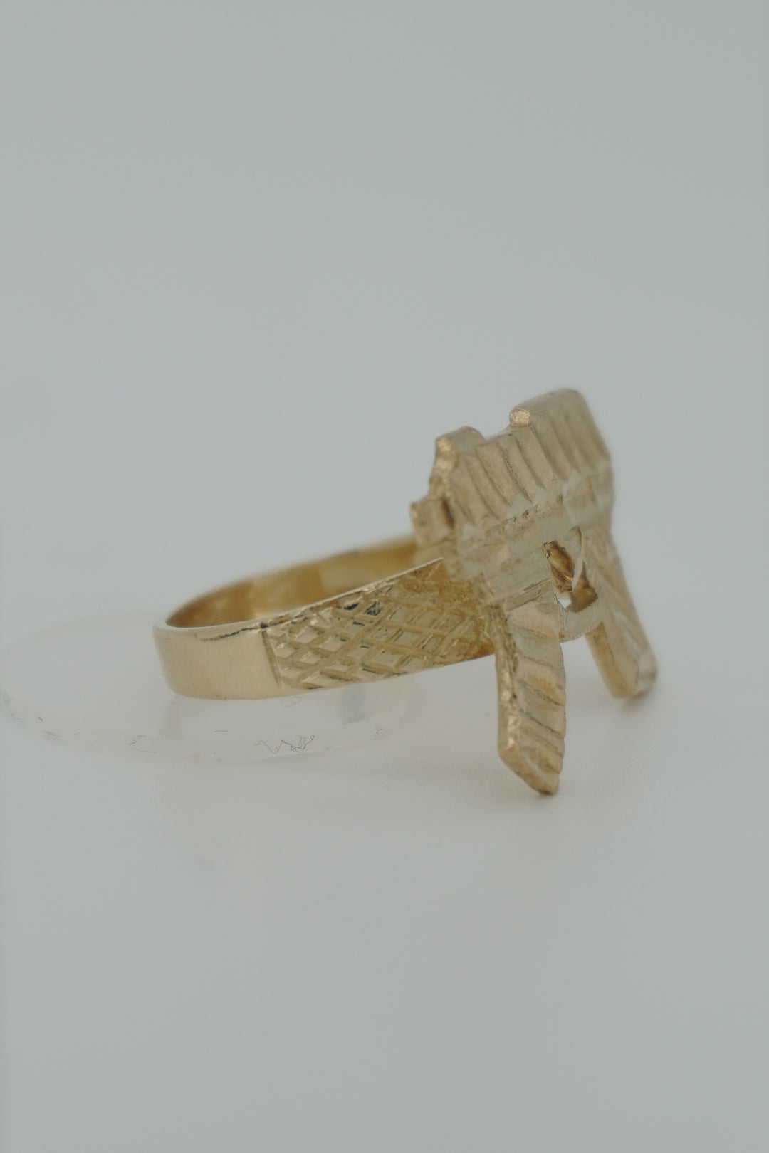 10k YELLOW GOLD GUN RING