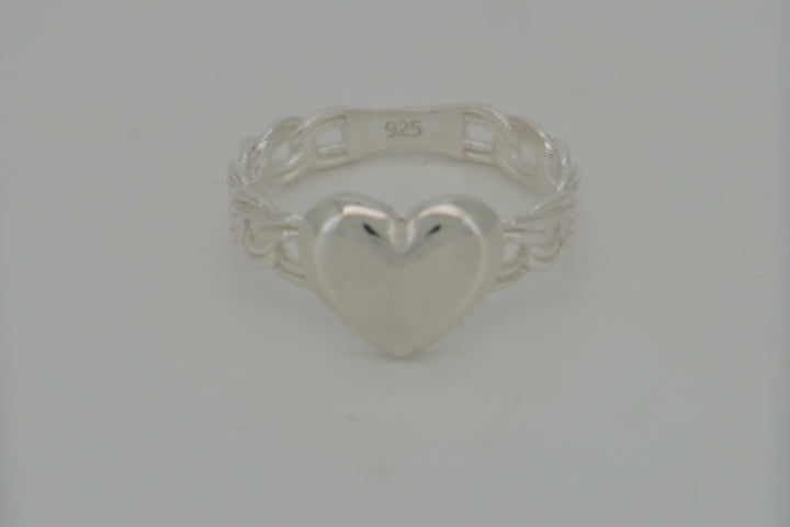 925 STERLING SILVER HEART CHINO RING